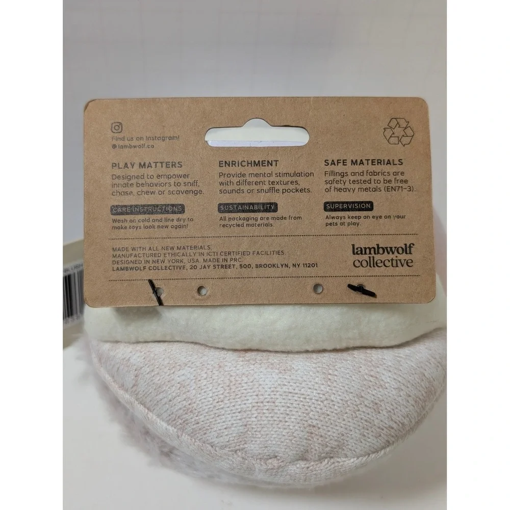 Lambwolf Collective Multi-Textured Silent Snuffle Ball Dog Toy Blush Cream NEW